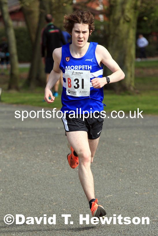 Senior Mens Northern 12 Stage Road Relay, 2022 Northern 12 and 6 Stage Road Relays,  Birkenhead Park, Birkenhead, Wirral.  Photo: David T. Hewitson/Sports for All Pics